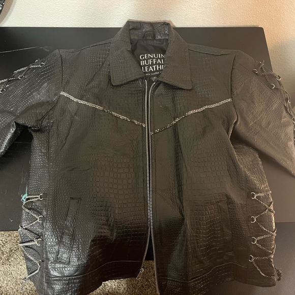 Giovanni Navarre Men's Genuine Leather Jacket/Coat - New with Tags